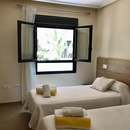 Hogar Brisa De Marinas Acogedor Con Amplia Terraza Y Acceso Directo A Piscinas-comfortable With Spacious Terrace And Direct Pool Access Apartamento