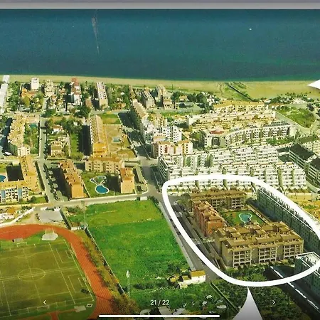Hogar Brisa De Marinas Acogedor Con Amplia Terraza Y Acceso Directo A Piscinas-comfortable With Spacious Terrace And Direct Pool Access *