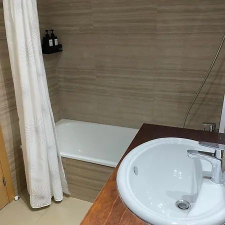 Apartamento Hogar Brisa De Marinas Acogedor Con Amplia Terraza Y Acceso Directo A Piscinas-comfortable With Spacious Terrace And Direct Pool Access Dénia