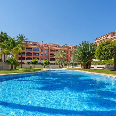 Hogar Brisa De Marinas Acogedor Con Amplia Terraza Y Acceso Directo A Piscinas-comfortable With Spacious Terrace&direct Pool Access * Dénia