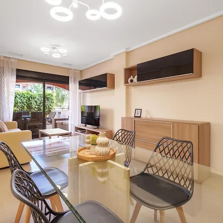 Apartamento Hogar Brisa De Marinas Acogedor Con Amplia Terraza Y Acceso Directo A Piscinas-comfortable With Spacious Terrace&direct Pool Access