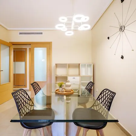 Hogar Brisa De Marinas Acogedor Con Amplia Terraza Y Acceso Directo A Piscinas-comfortable With Spacious Terrace&direct Pool Access Apartamento *