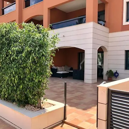 Hogar Brisa De Marinas Acogedor Con Amplia Terraza Y Acceso Directo A Piscinas-comfortable With Spacious Terrace And Direct Pool Access Dénia
