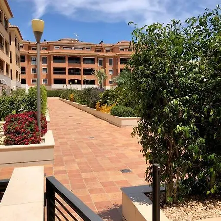 Hogar Brisa De Marinas Acogedor Con Amplia Terraza Y Acceso Directo A Piscinas-comfortable With Spacious Terrace And Direct Pool Access Appartement